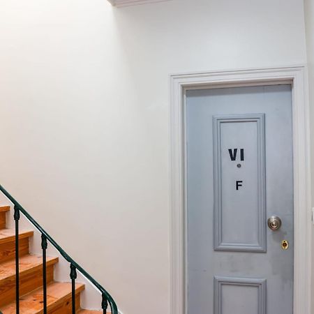 Residencia Queiros - Apartamento T1 Lisbon Bagian luar foto