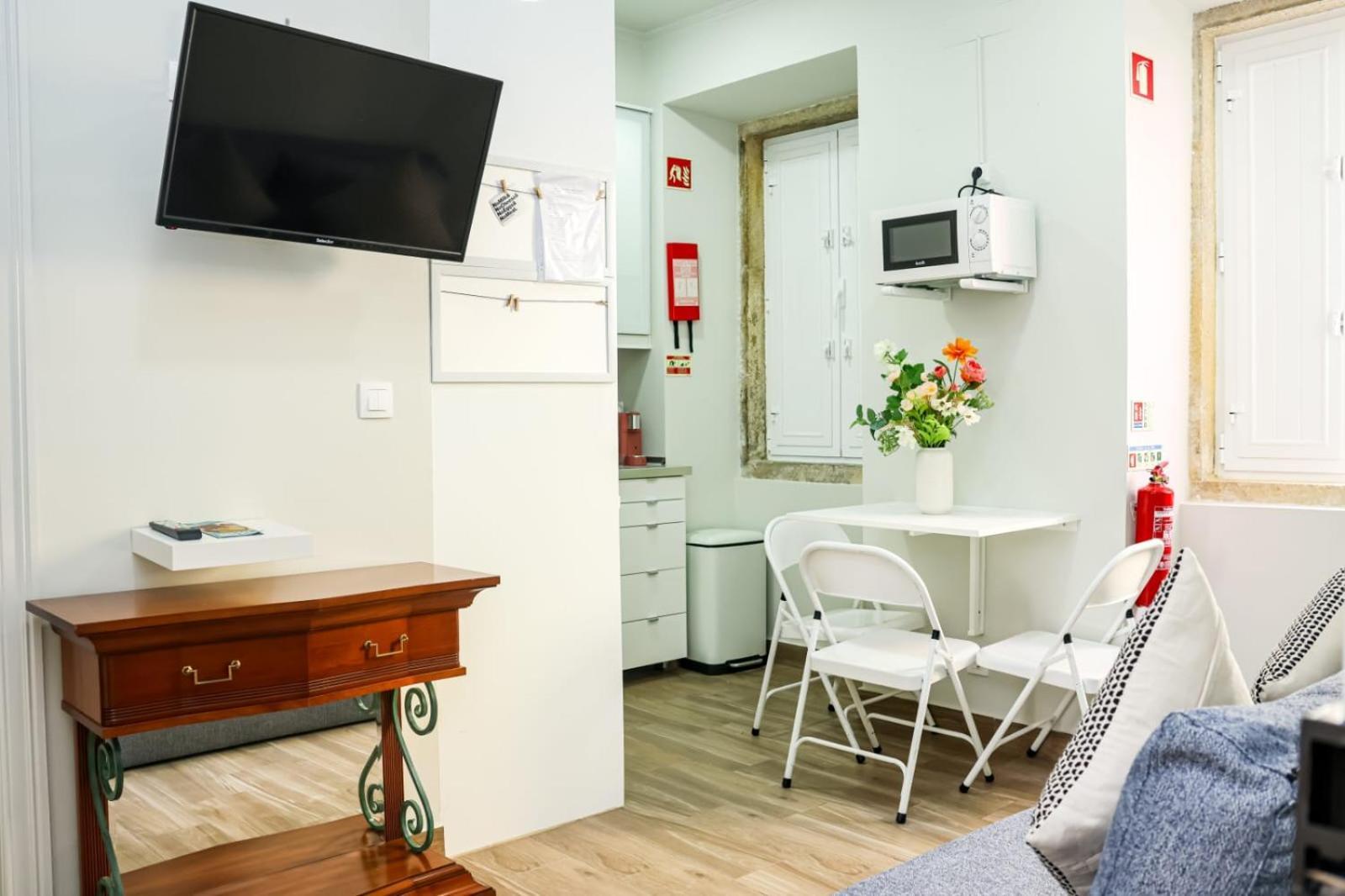 Residencia Queiros - Apartamento T1 Lisbon Bagian luar foto