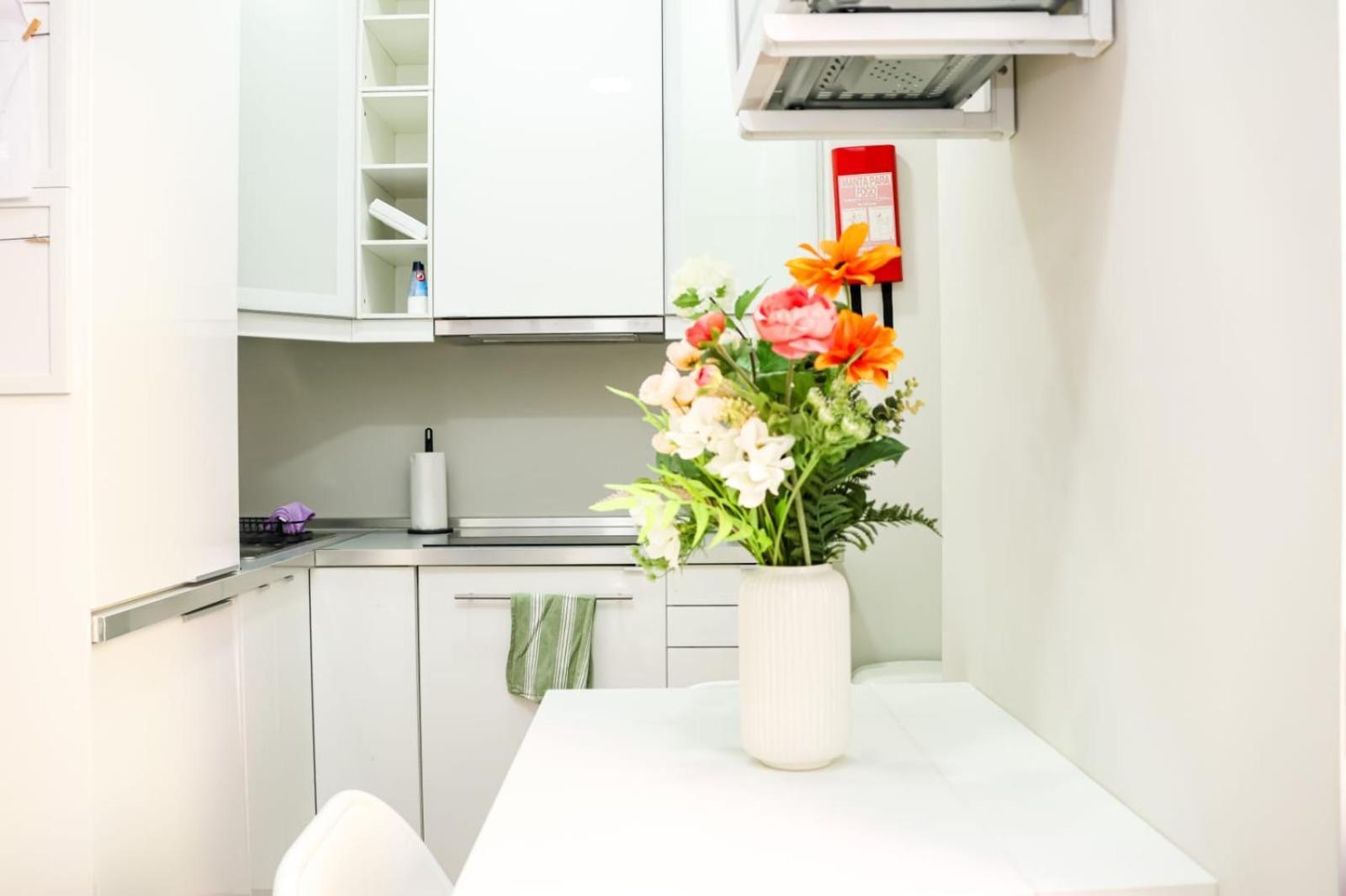 Residencia Queiros - Apartamento T1 Lisbon Bagian luar foto