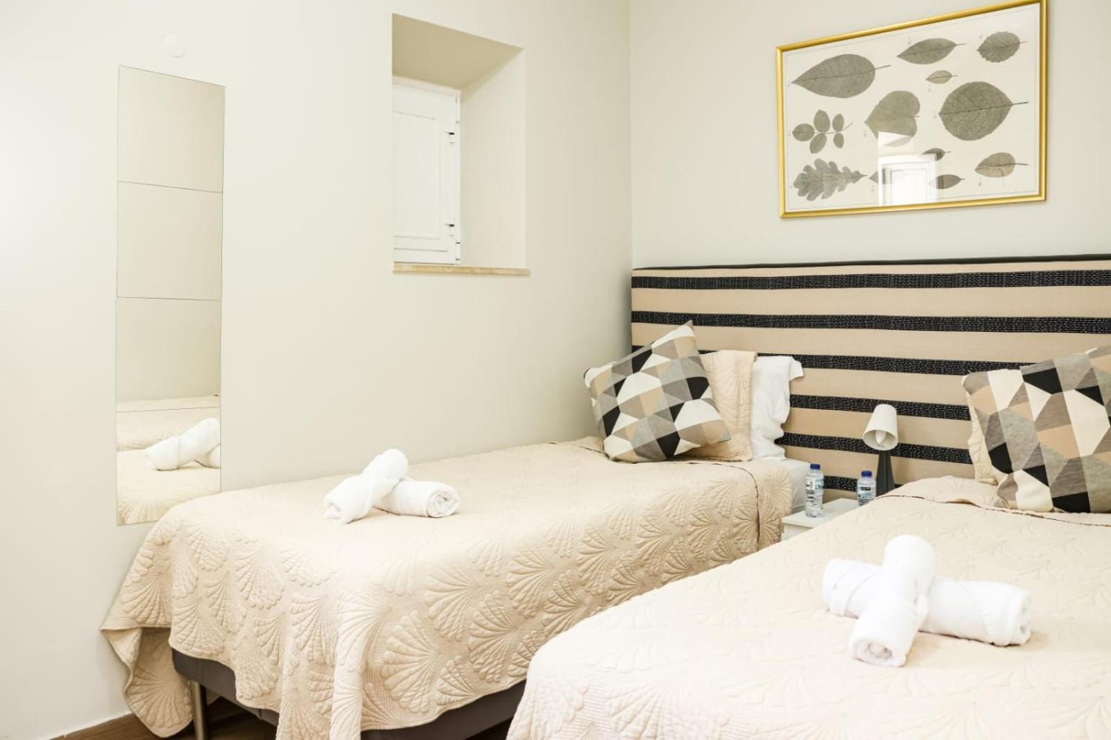 Residencia Queiros - Apartamento T1 Lisbon Bagian luar foto