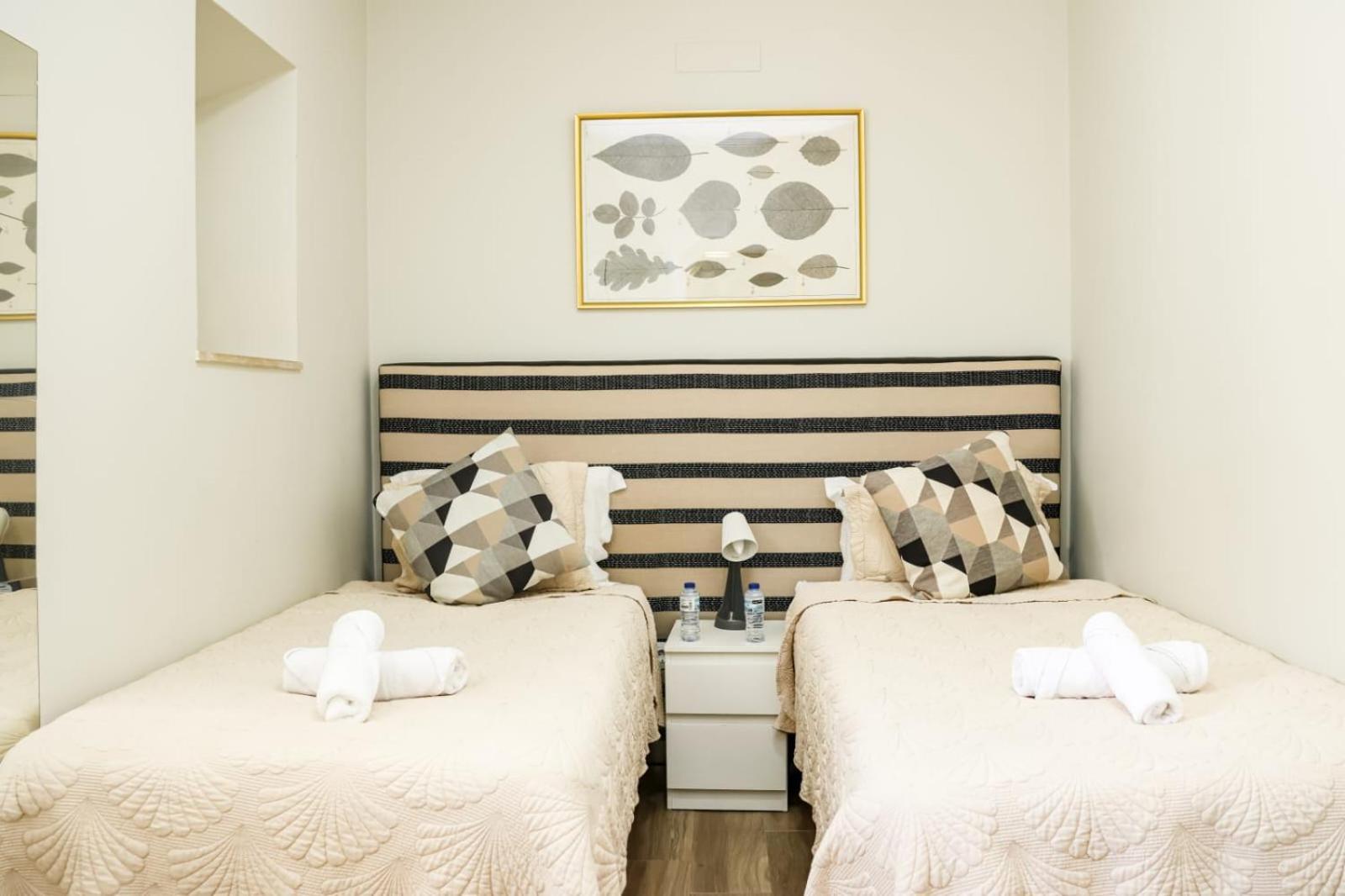 Residencia Queiros - Apartamento T1 Lisbon Bagian luar foto
